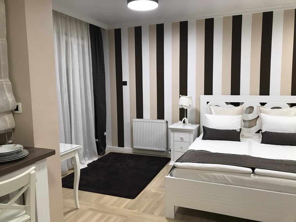 Lux New White Apartment Novi Sad Exterior foto